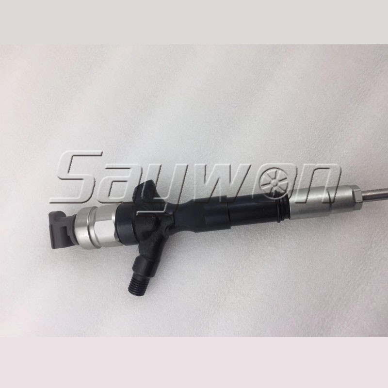 2KD-FTV 23670-30050 common rail fuel injector for TOYOTA HIACE